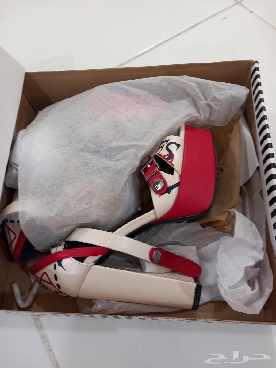 Beige sandals, never worn but size 36, selling price 50 riyals... beige sandals with64563785185153114