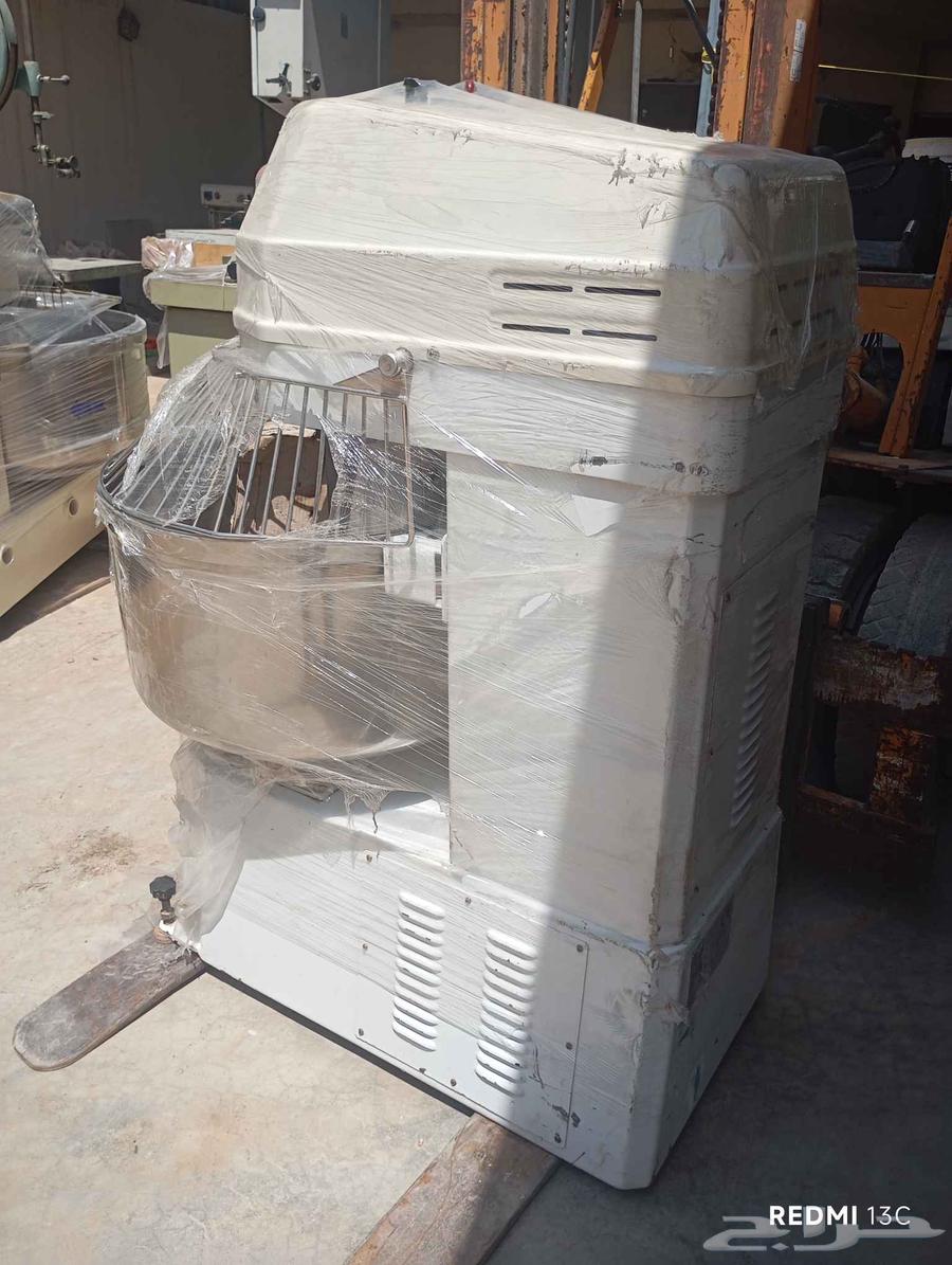 عجان حلزوني ايزماك ايطالي 100 160 200 لتر64569644270979112