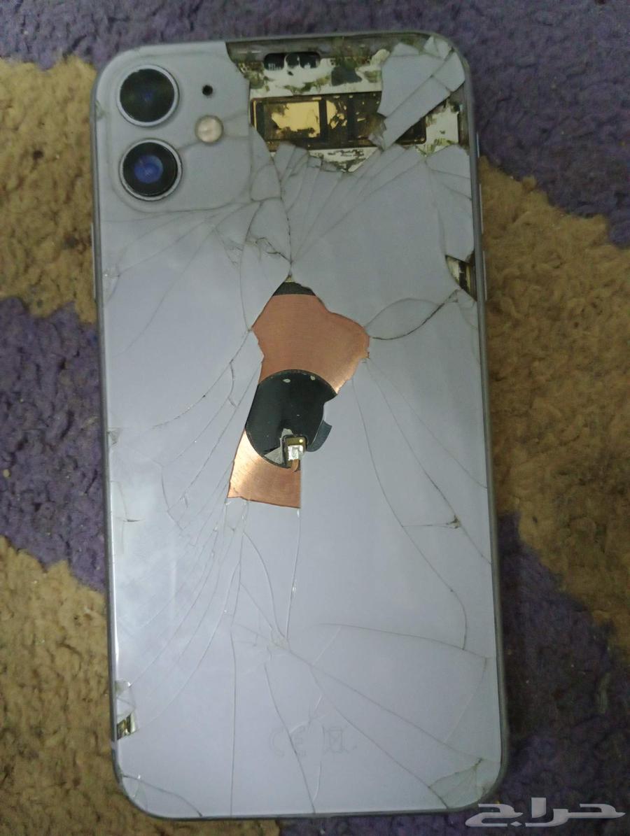 iPhone 11 regular64563204621698111