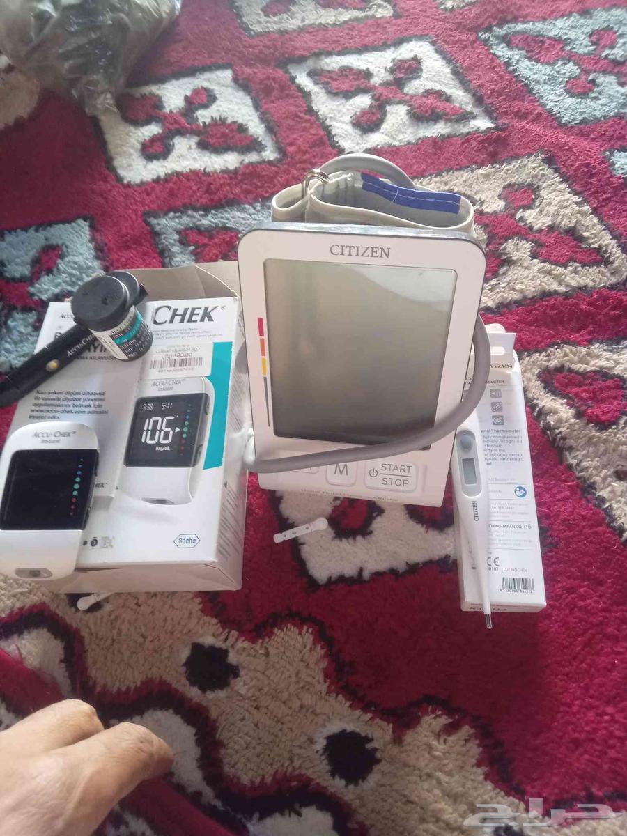 مقياس طبي سكر وضغط وحراره64567143061379110