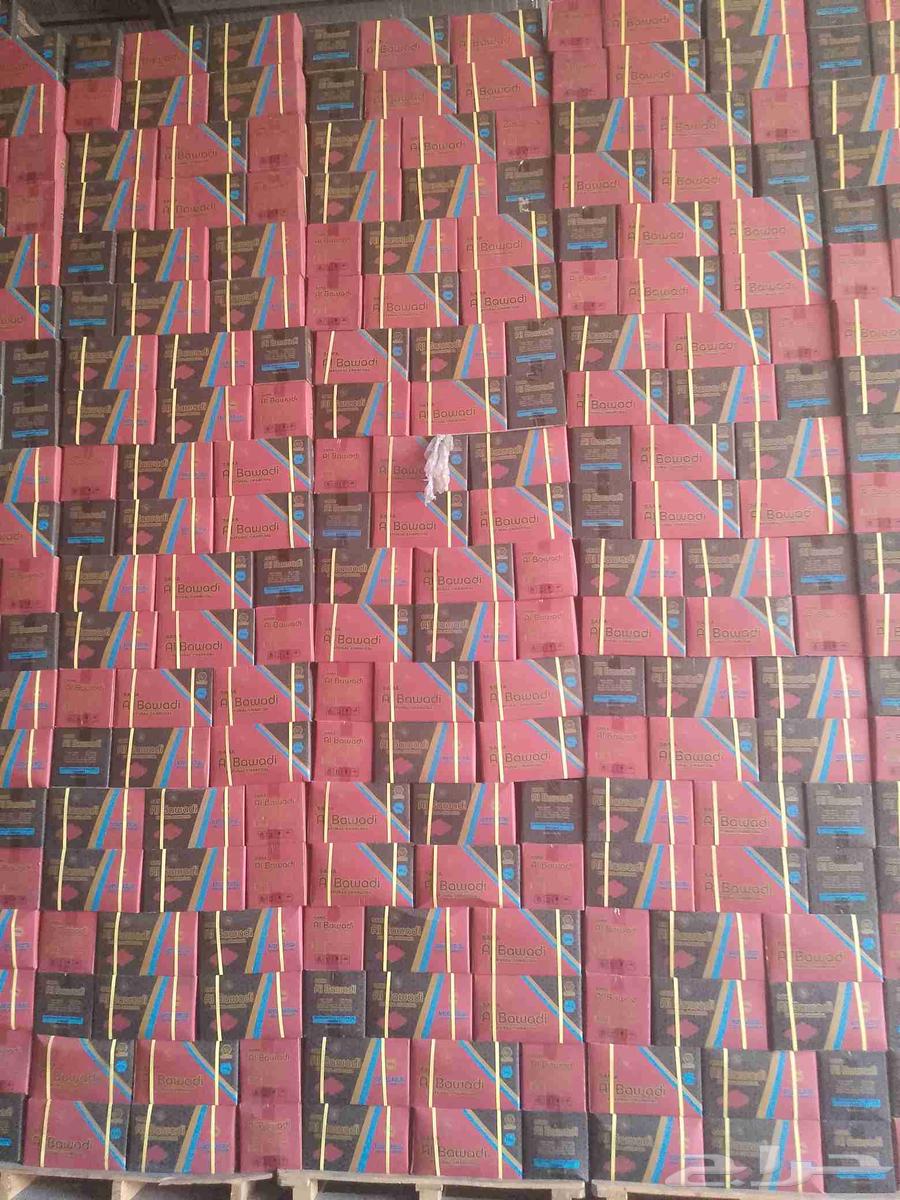 يوجد يدينا فحم كرتون اندلوسي درجه اولى على اشرط64564991673475114