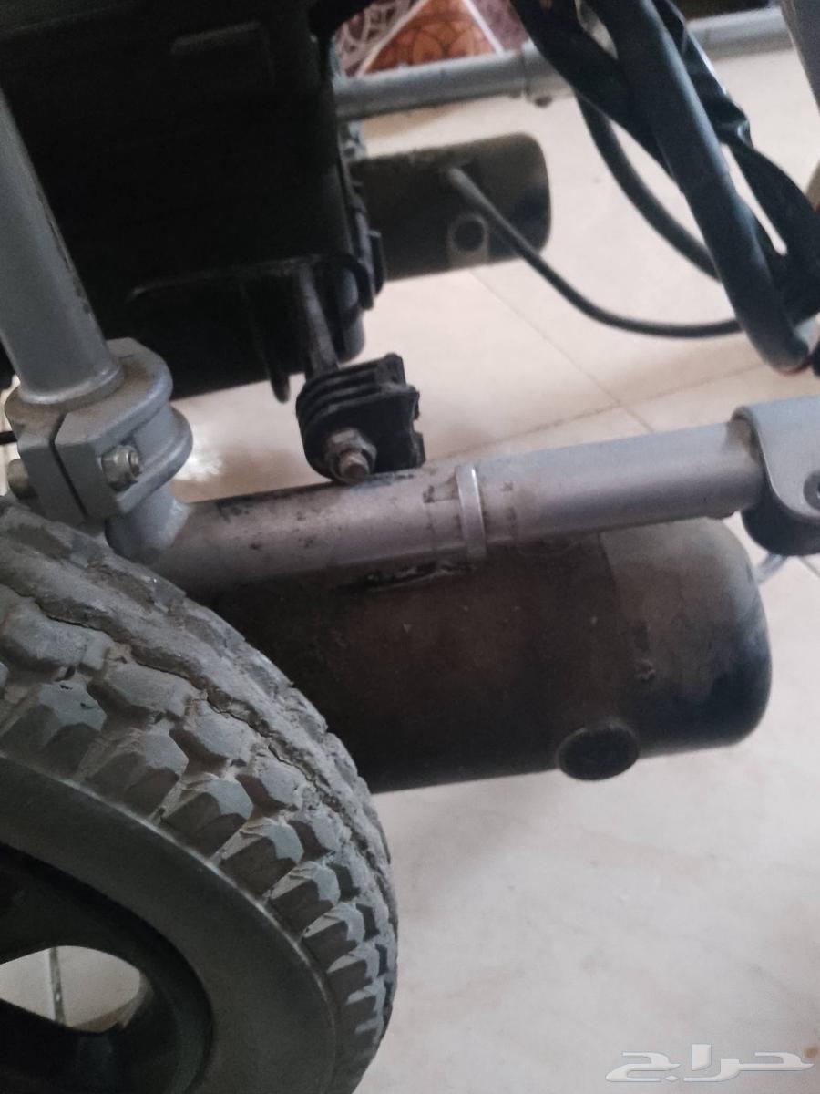 كرسي كهربائي لكبار السن64566341169793111