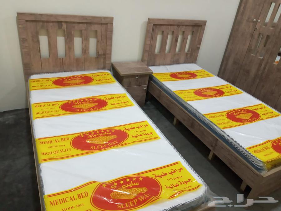 يوجد لدينا جميع انواع السرير نفر ونفر ونص معا التوصيل والترك64567544718081113