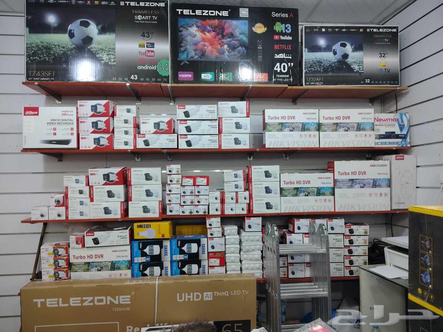 Four 4K cameras, four-channel receiver, 1 terabyte hard disk installation64563923115138112