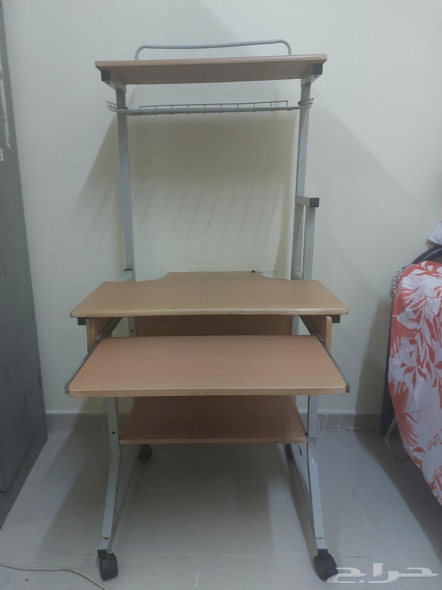 ترابيزة كمبيوتر او لاب توب64565494434819113