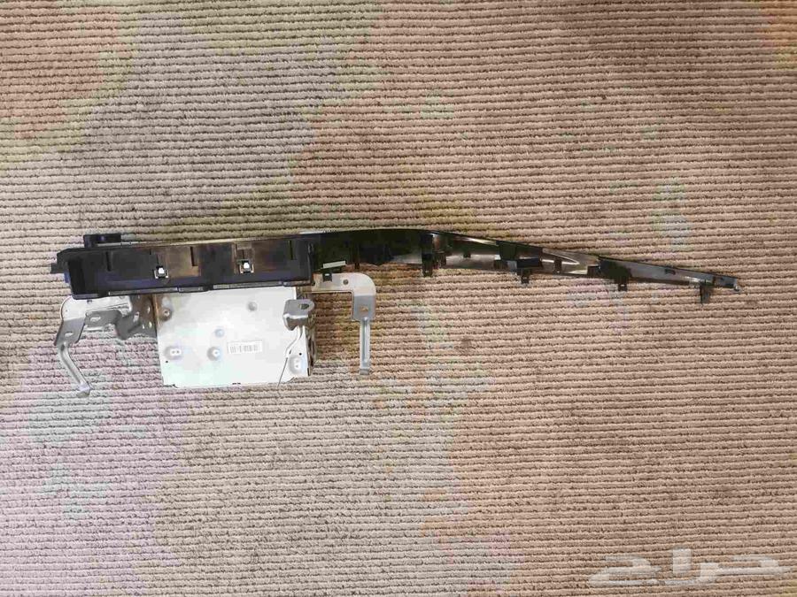 شاشة كامري شد بلد تويوتا للبيع64568770235266111