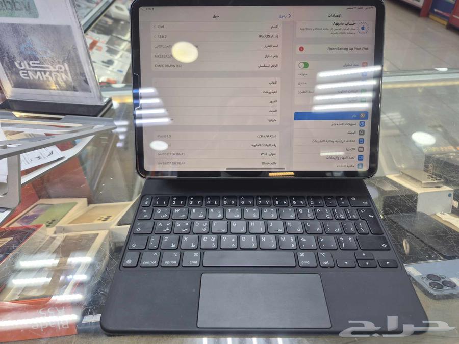 ايباد برو. 11 بوصه. يدعم شريحه. 512 G مستخدم نضيف64570380414338112