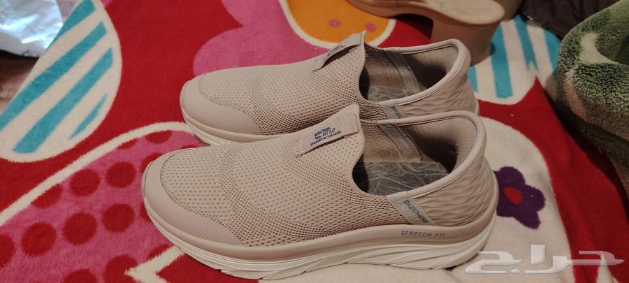 شوز اسكيتشرز وصندل مقاس 3864568578421378111