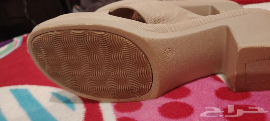 شوز اسكيتشرز وصندل مقاس 3864568578421378113