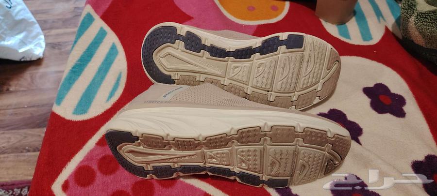 شوز اسكيتشرز وصندل مقاس 3864568578421378112