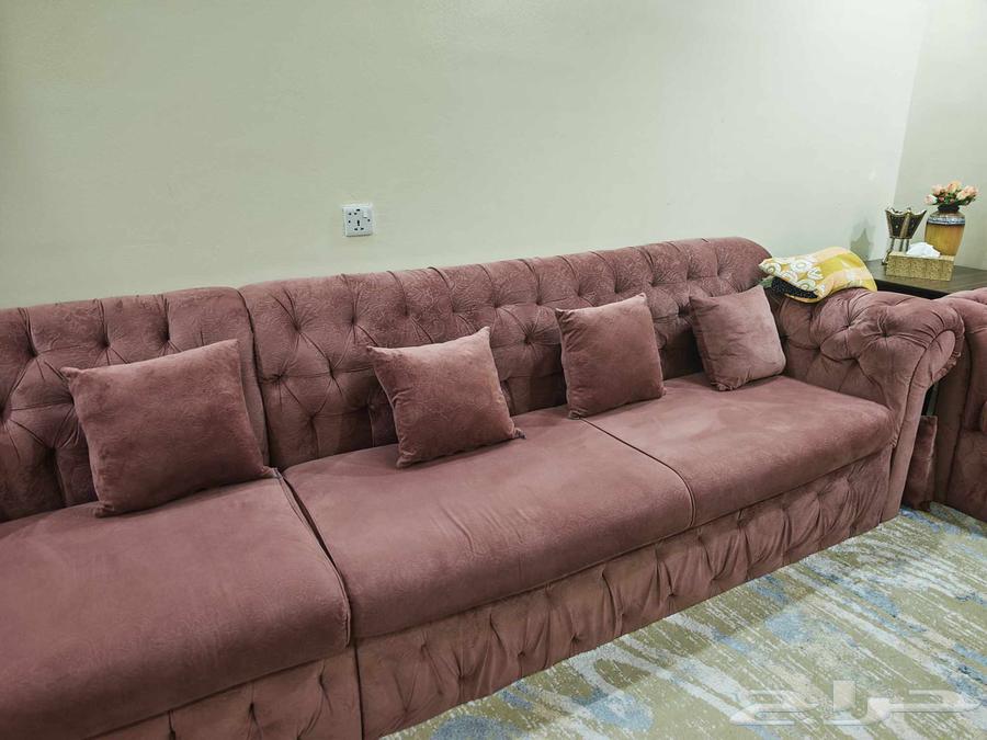 Sofa with luxurious carpet and star64569220110977113