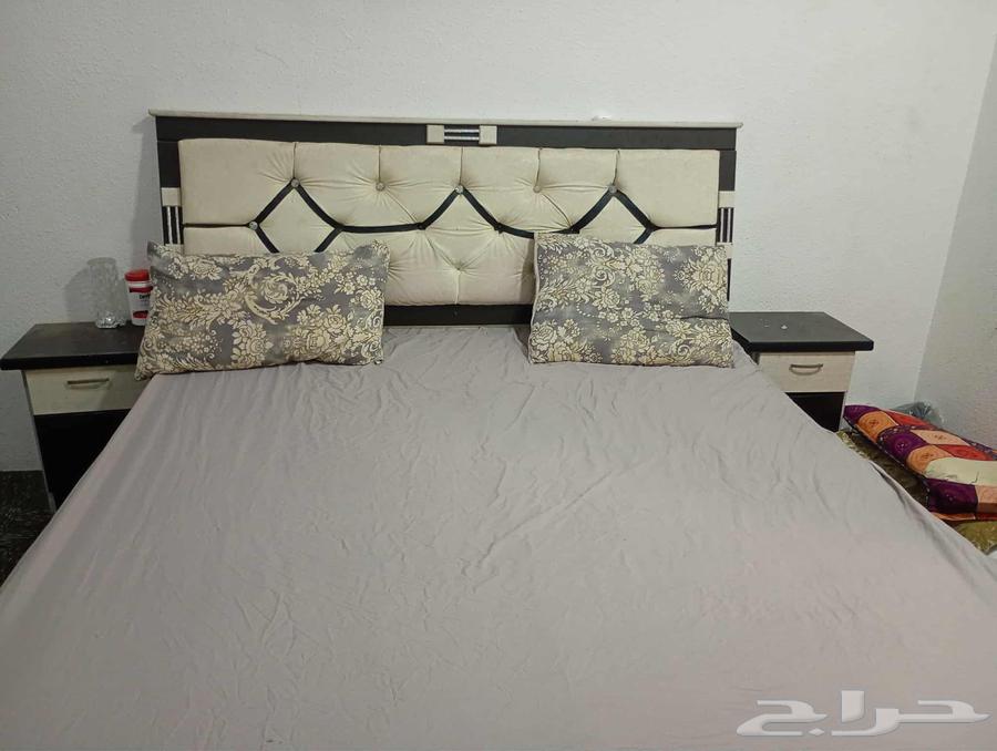غرفة نوم ومجلس ارضي وبوتاجاز وانبوبه بالمنظم والخرطوم ومبرد64563220510977112