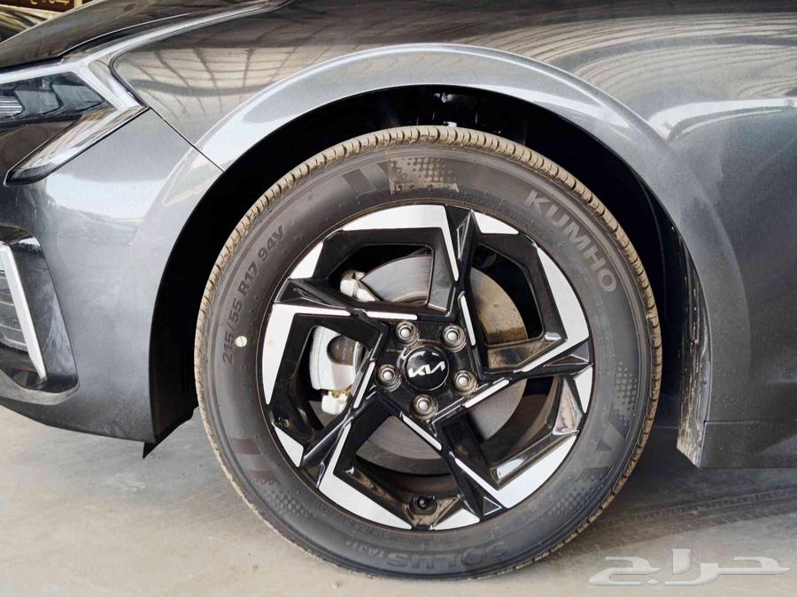 كيا K5 بانوراما 202664763381133697112