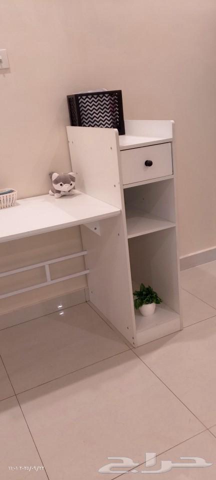 مكتب ايكيا64566272130307111