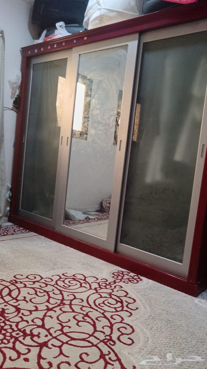 أثاث للبيع كله بحالة ممتازة64562768526339110