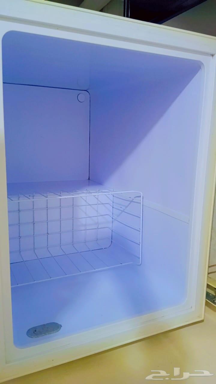 فريزر ارضي كبير ماركه كرافت كهرباء 220 وكمان 50 60 تجميد64566244866305114