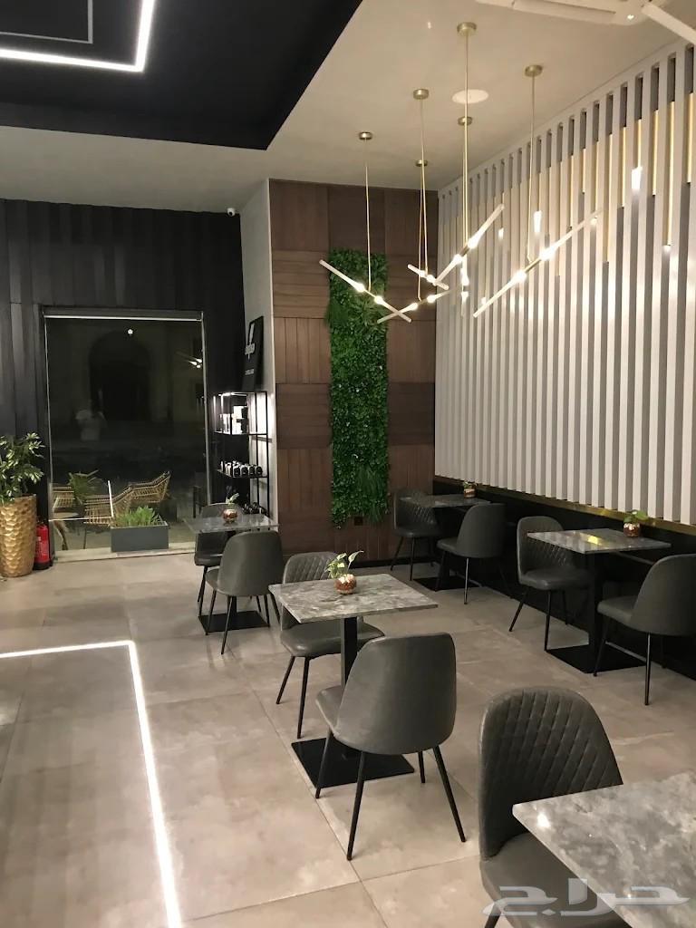 فرصة للبيع   طاولة كافي شوب أنيقة64570108009729111