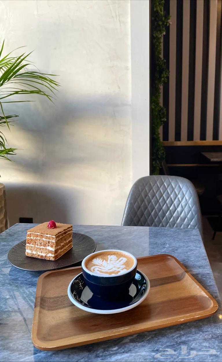 فرصة للبيع   طاولة كافي شوب أنيقة64570108009729113