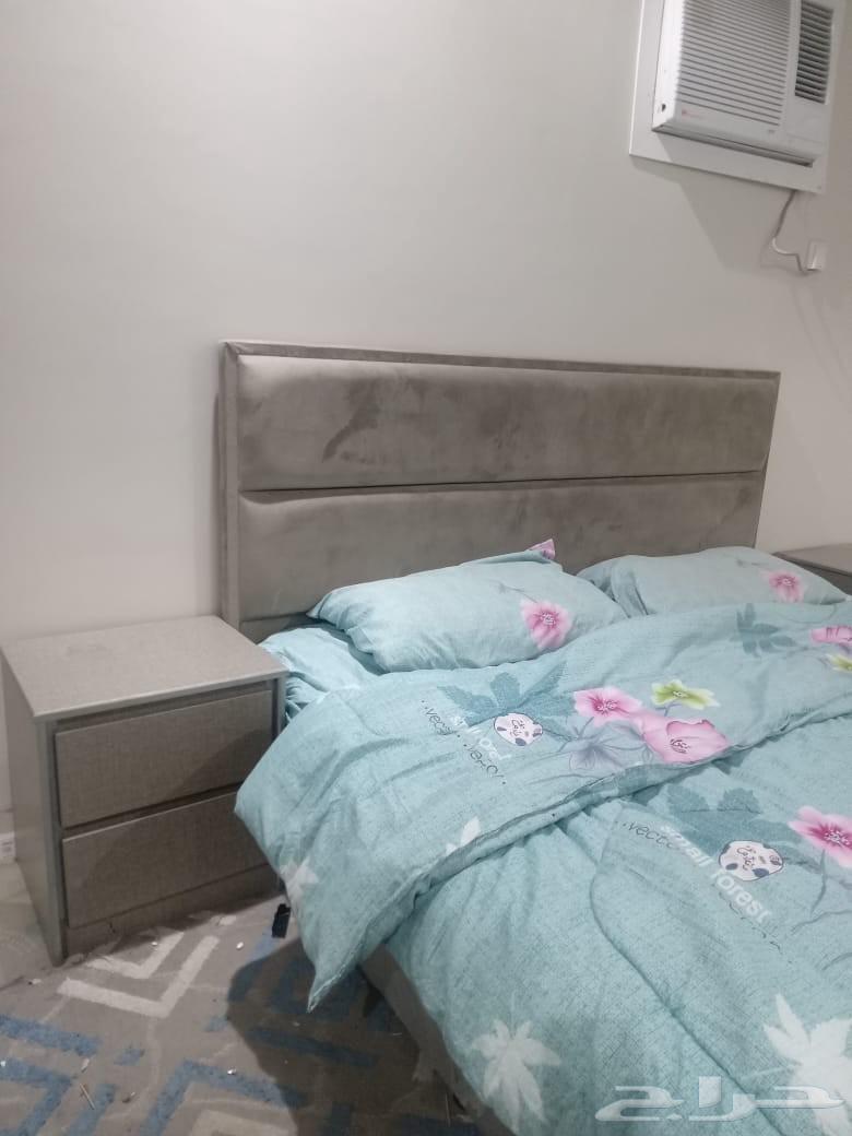 غرفة نوم مكونه من سرير ودولاب وكمودينتين64569261497217111