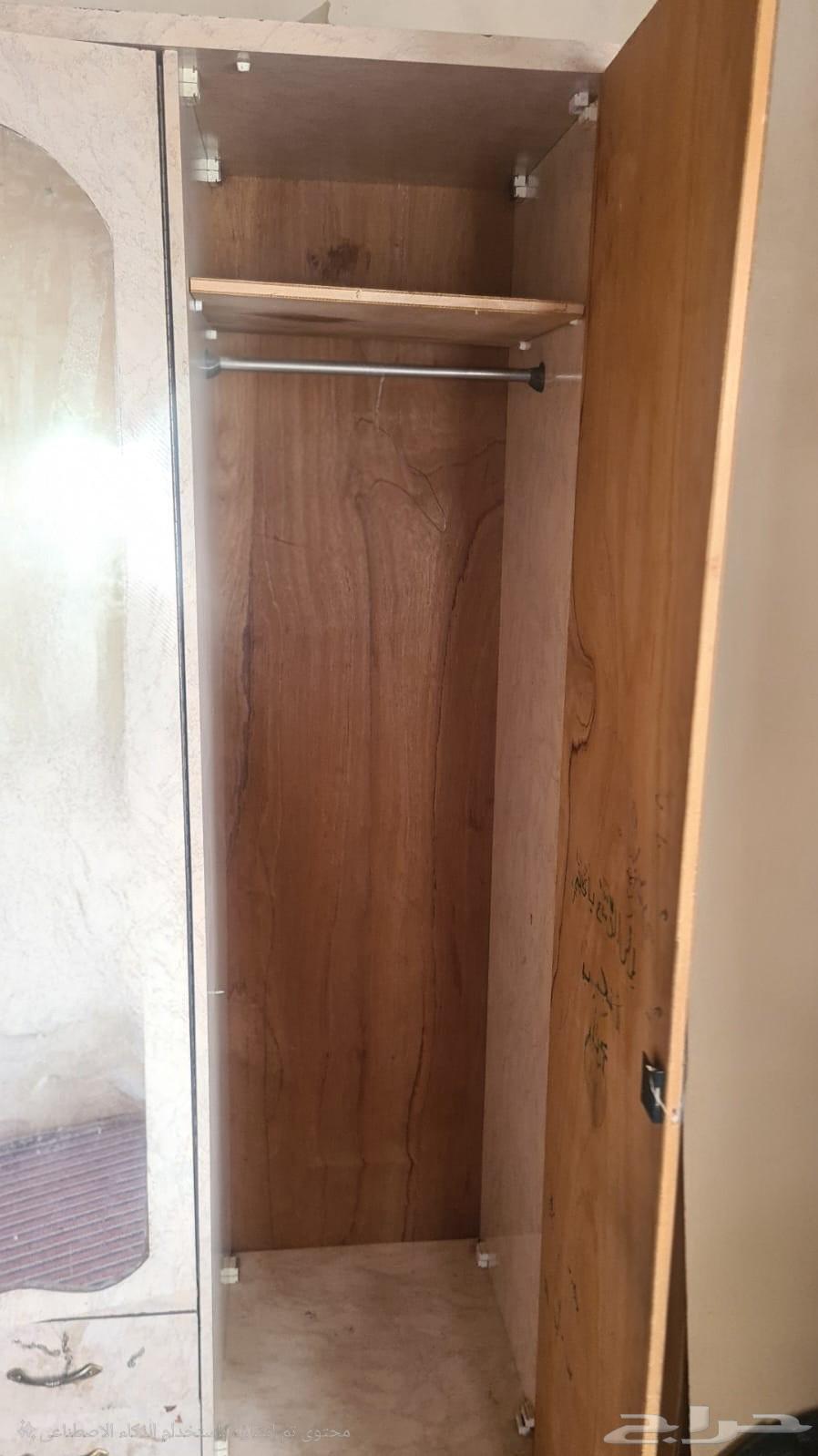 دولاب ملابس للبيع مستعمل64568701648258111