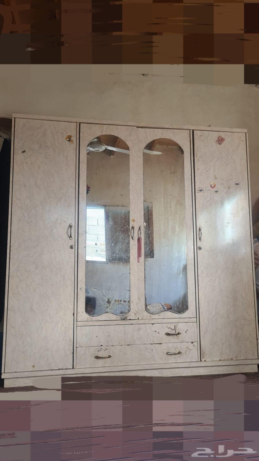 دولاب ملابس للبيع مستعمل64568701648258110