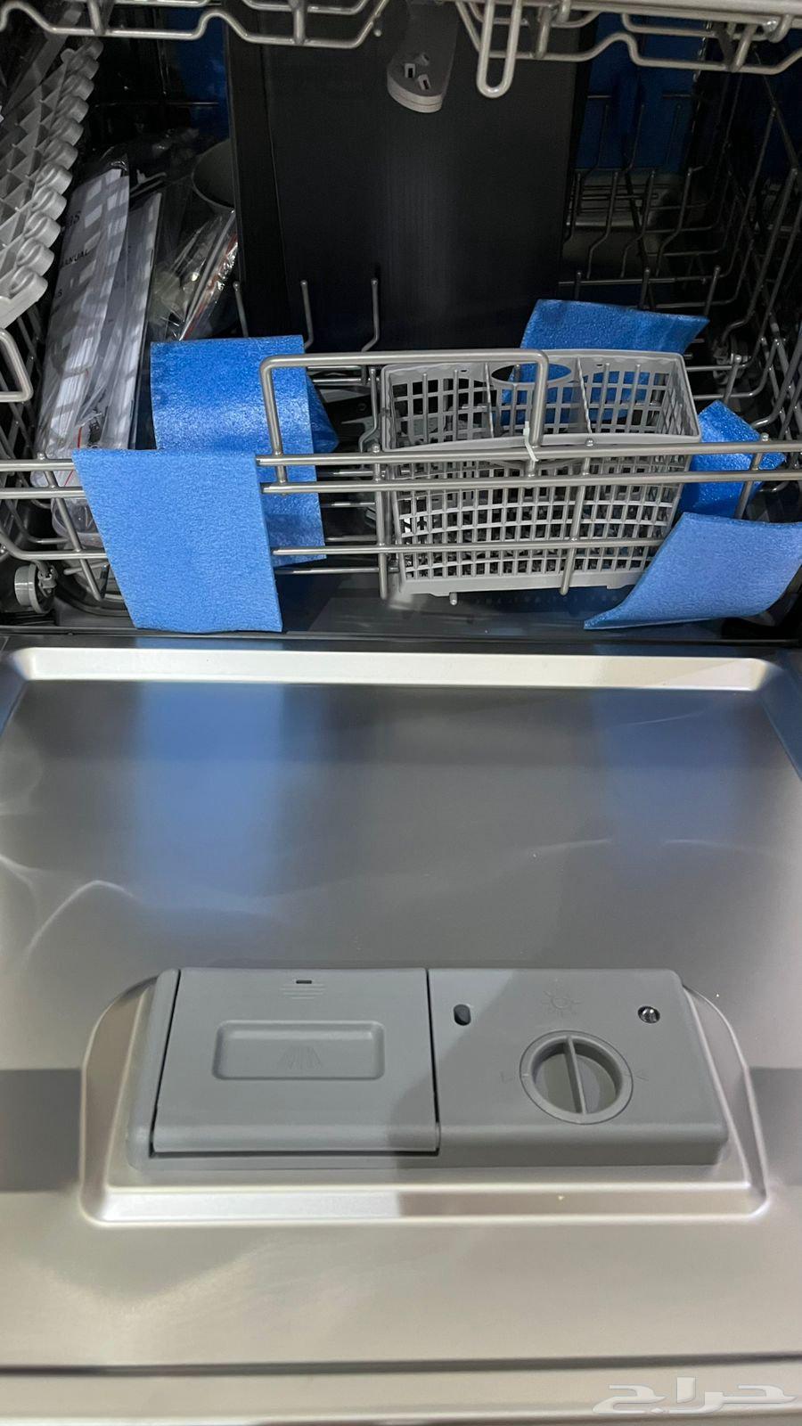 غسالة مواعين جديده سعتها 60 6064571436805377113