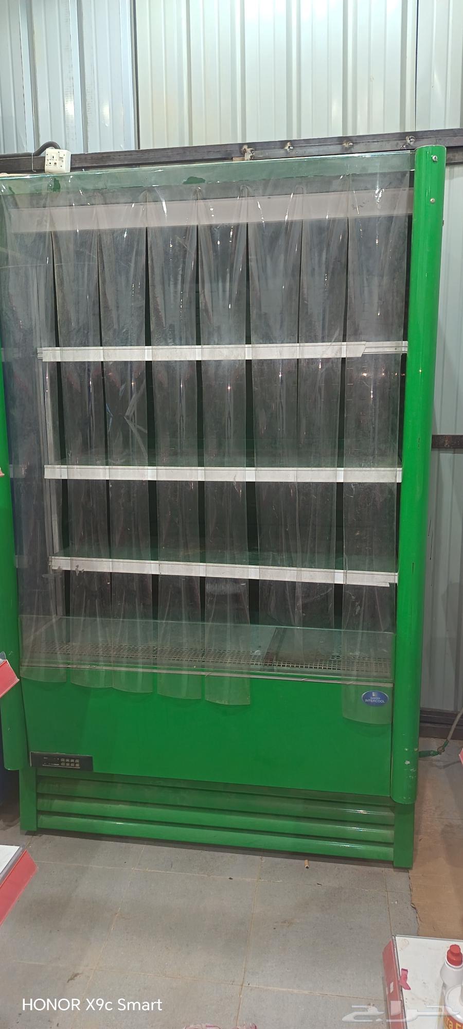 Show refrigerators, supply refrigerators and shelves, almost new64562586441730110