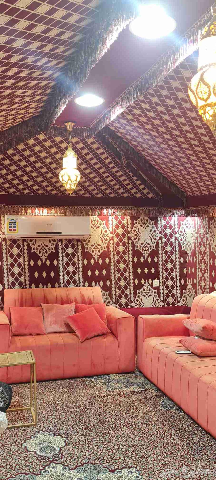 خيمة ملكية مع الفرش64568440209666112