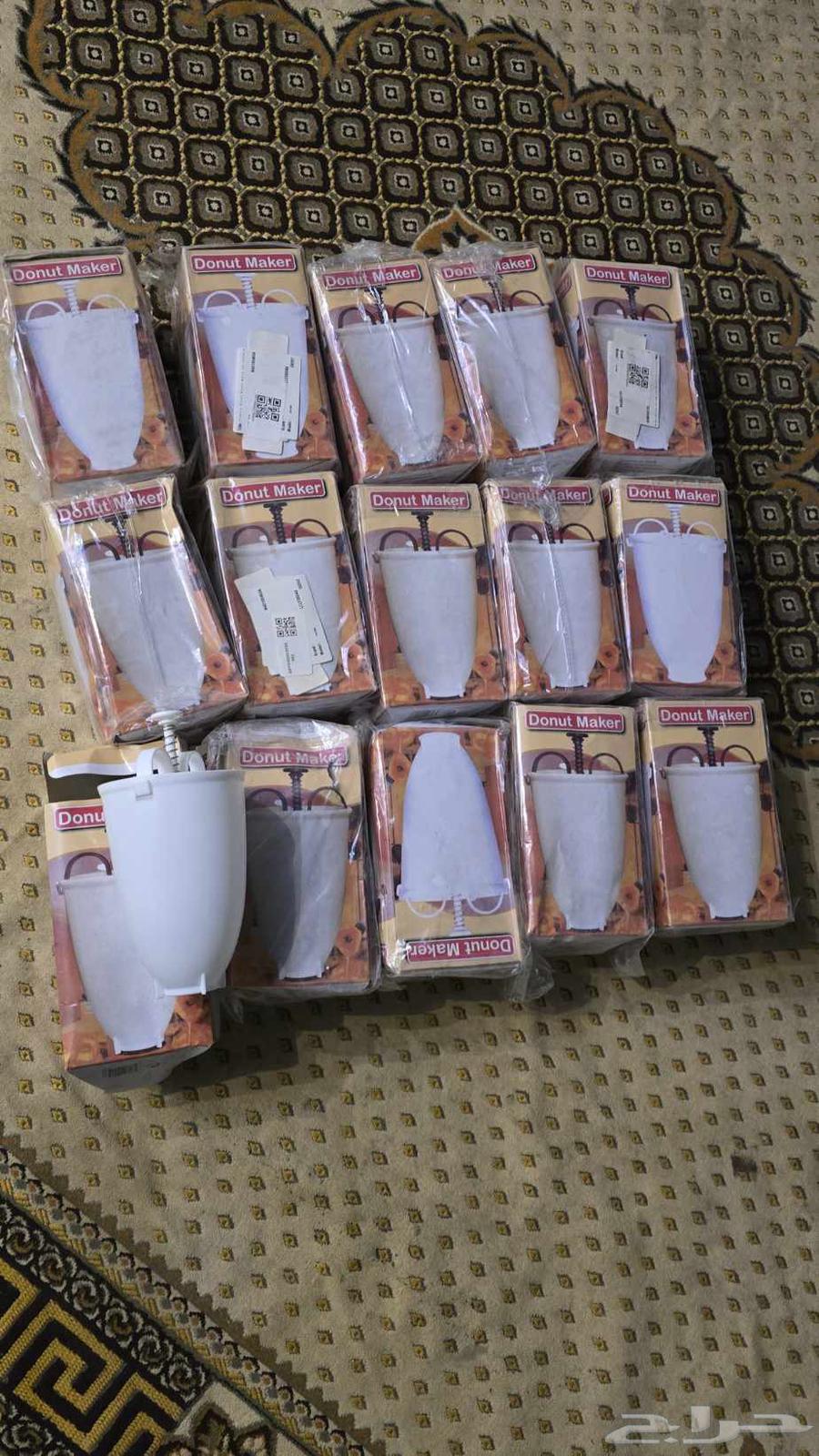 صانعة الدونات اليدويه 15حبه64563314396547111