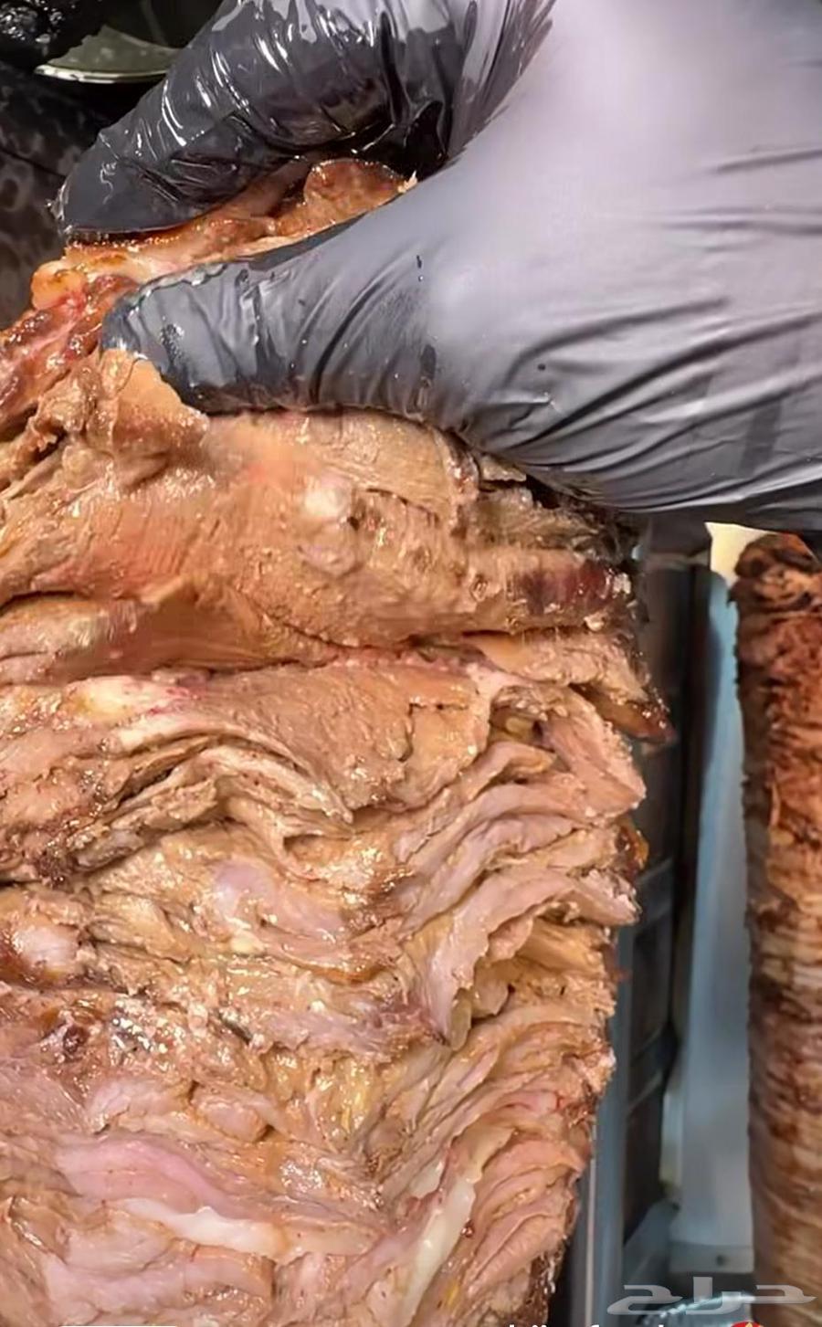 Chicken Shawarma and Burger Chef64566948811267111