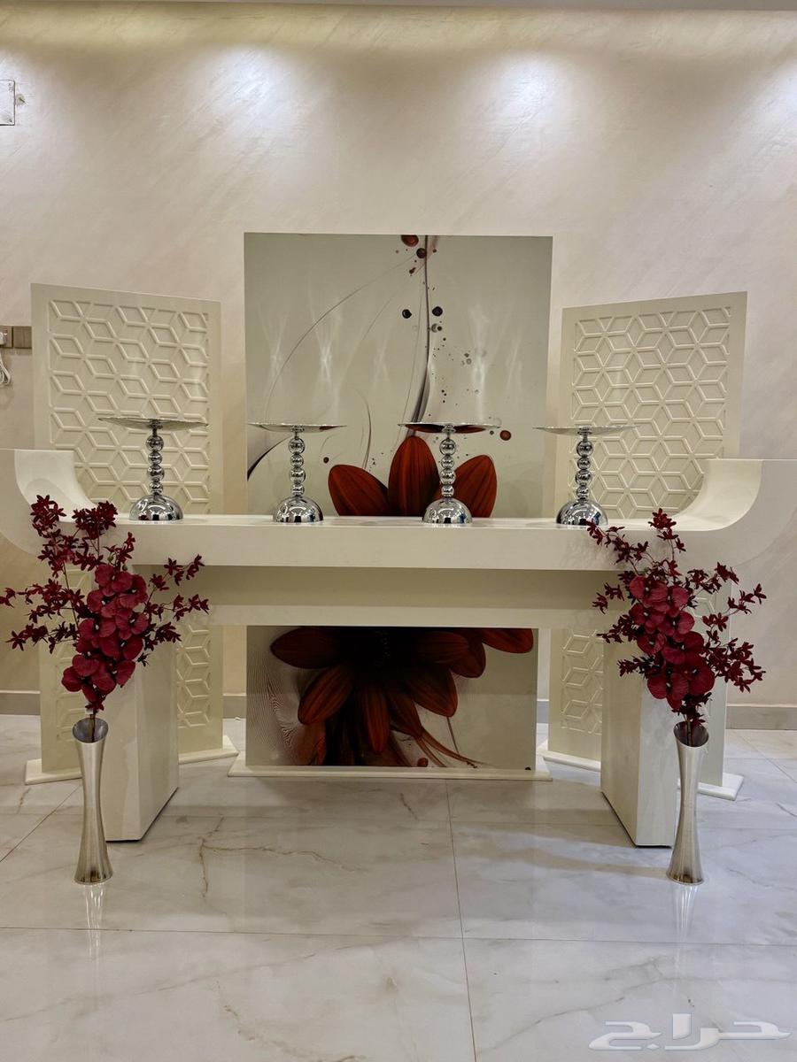 Reception tables for events, parties, and occasions64567198085891110