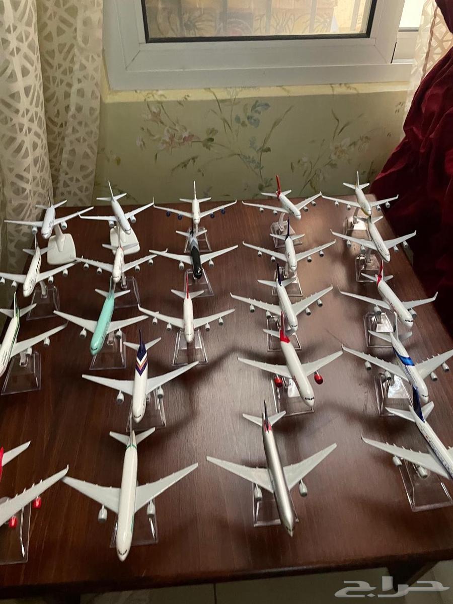 مجسم طيارات لمختلف الدول والشركات بسعر التصفية64571038601346110