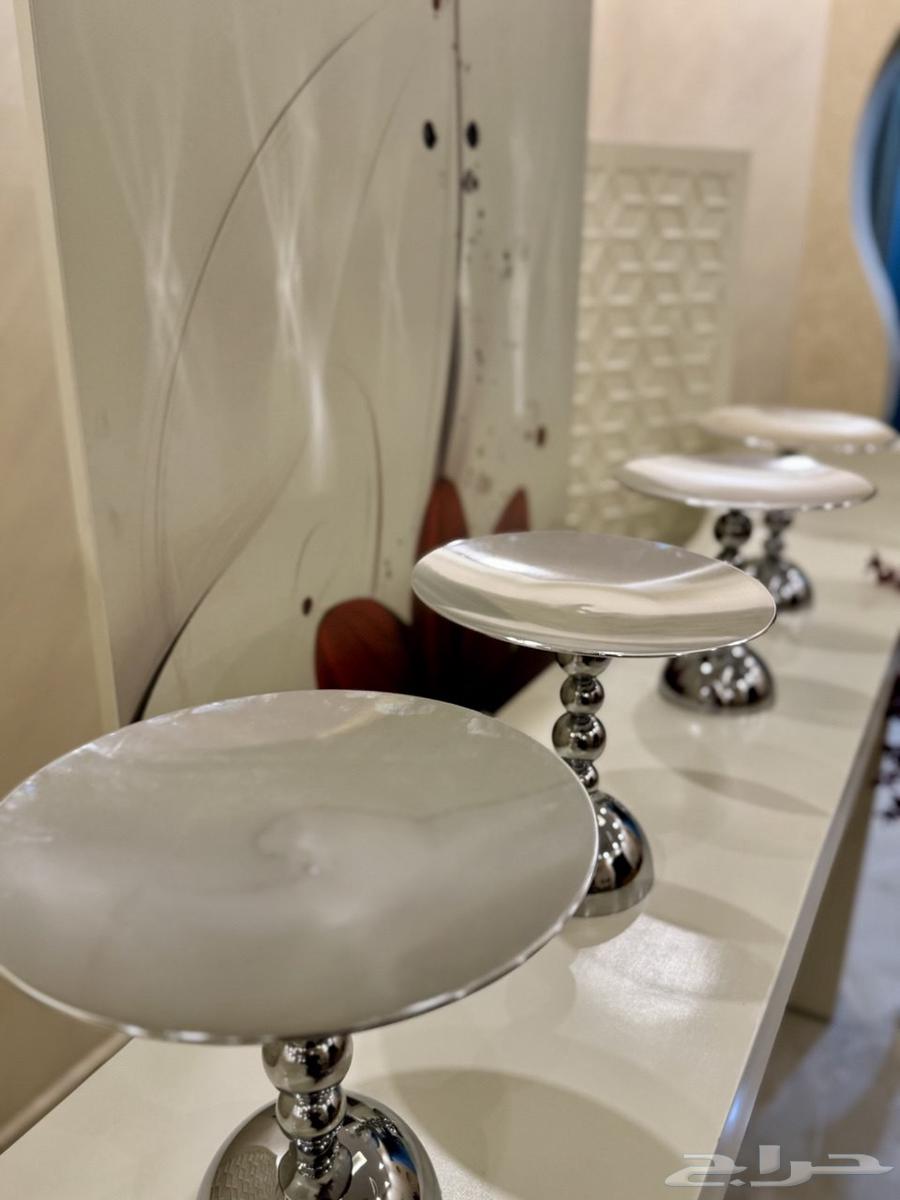 Reception tables for events, parties, and occasions64567198085891112