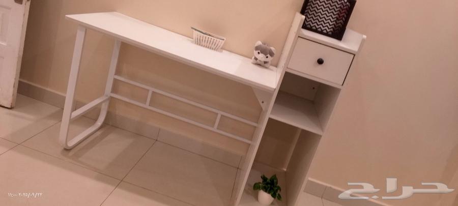 مكتب ايكيا64566272130307110