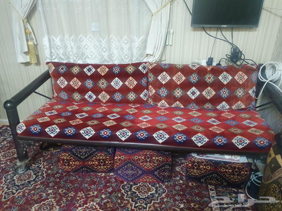 2 large movable chairs64575836212483110