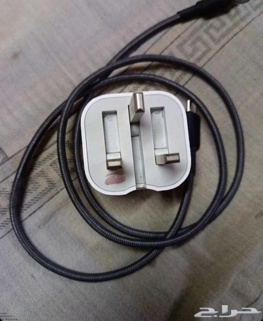 iPhone chargشاحن ايفون اصلي مع سلك من انكر للبيع خليص السوق64575739881219110