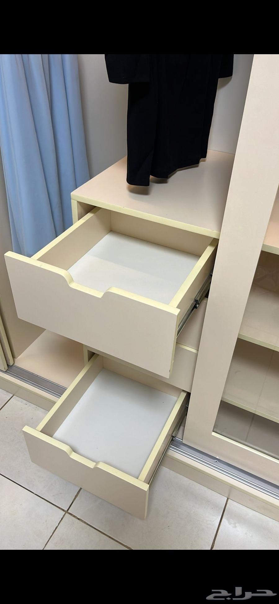 دولاب ملابس64572480940673110