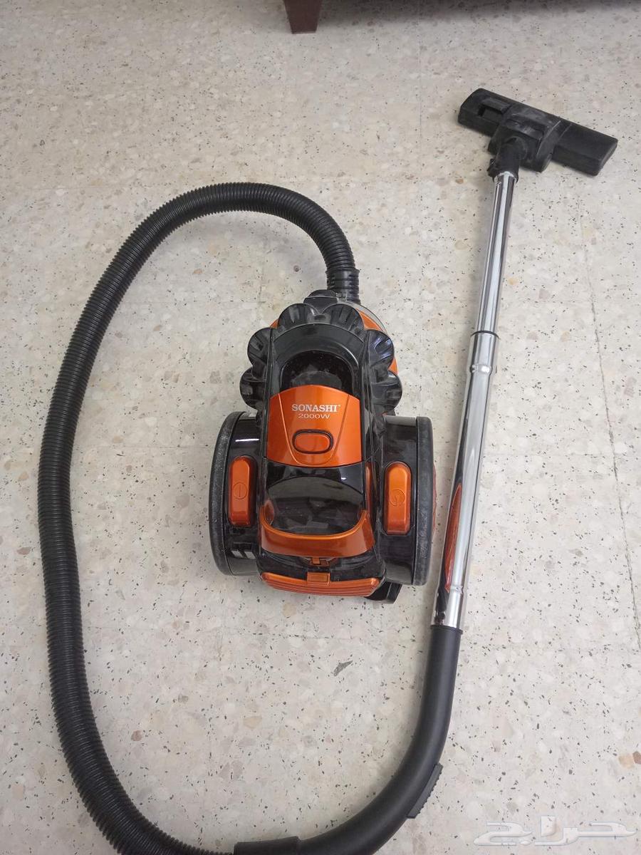 مكنسة كهربائية صغيرة64579677836802111