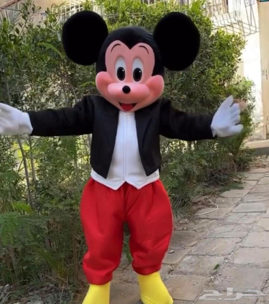 السلام عليكم يوجد برنامج كامل لليوم الوطني مدته ساعه او ساعت64575559620226112