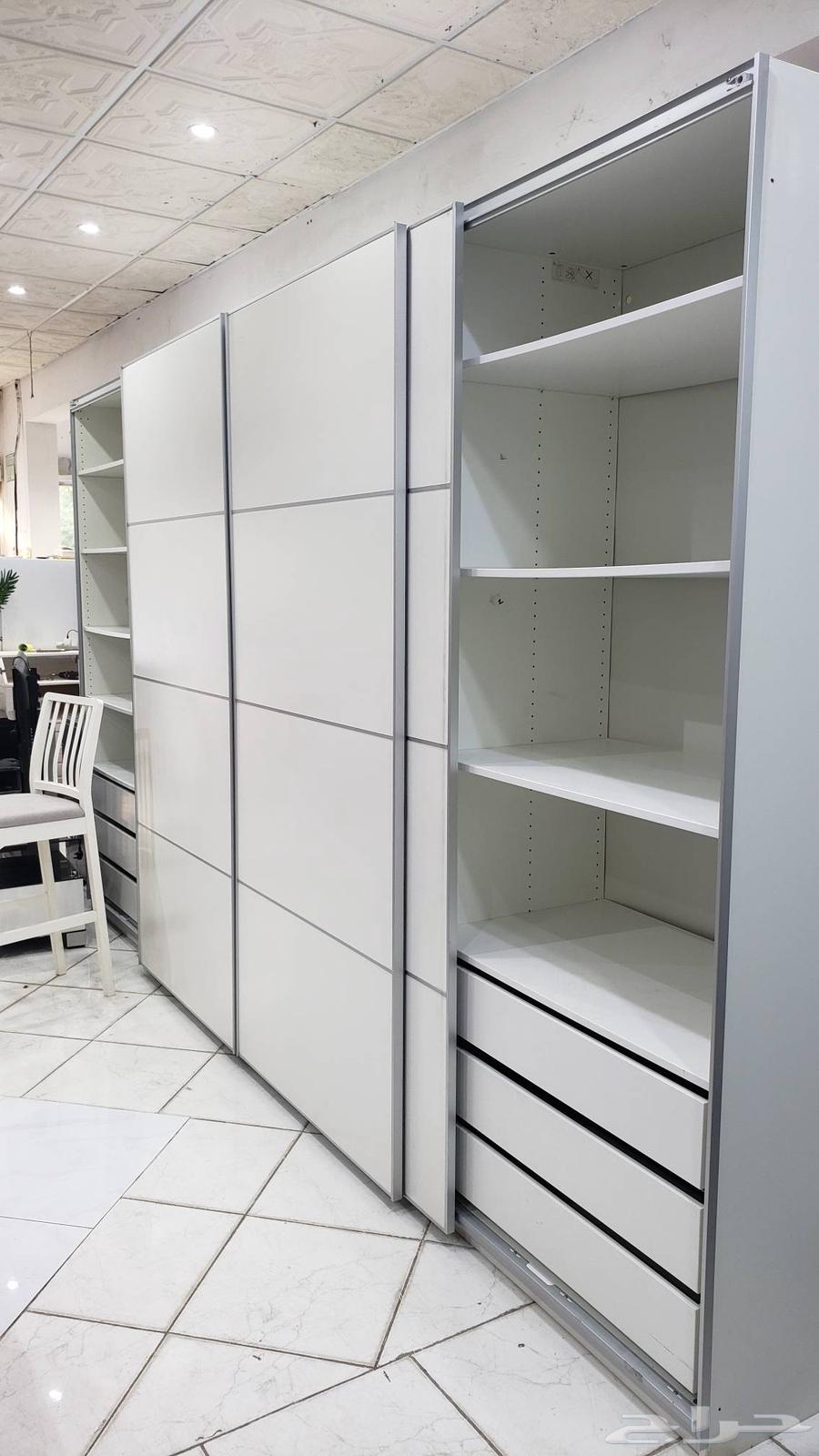 خزانة ملابس من إيكيا نظيفة64576896578435110