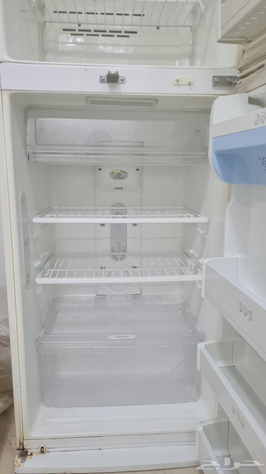 ثلاجة lg للبيع تبريد ممتاز ظهرة لبن64577880188034112