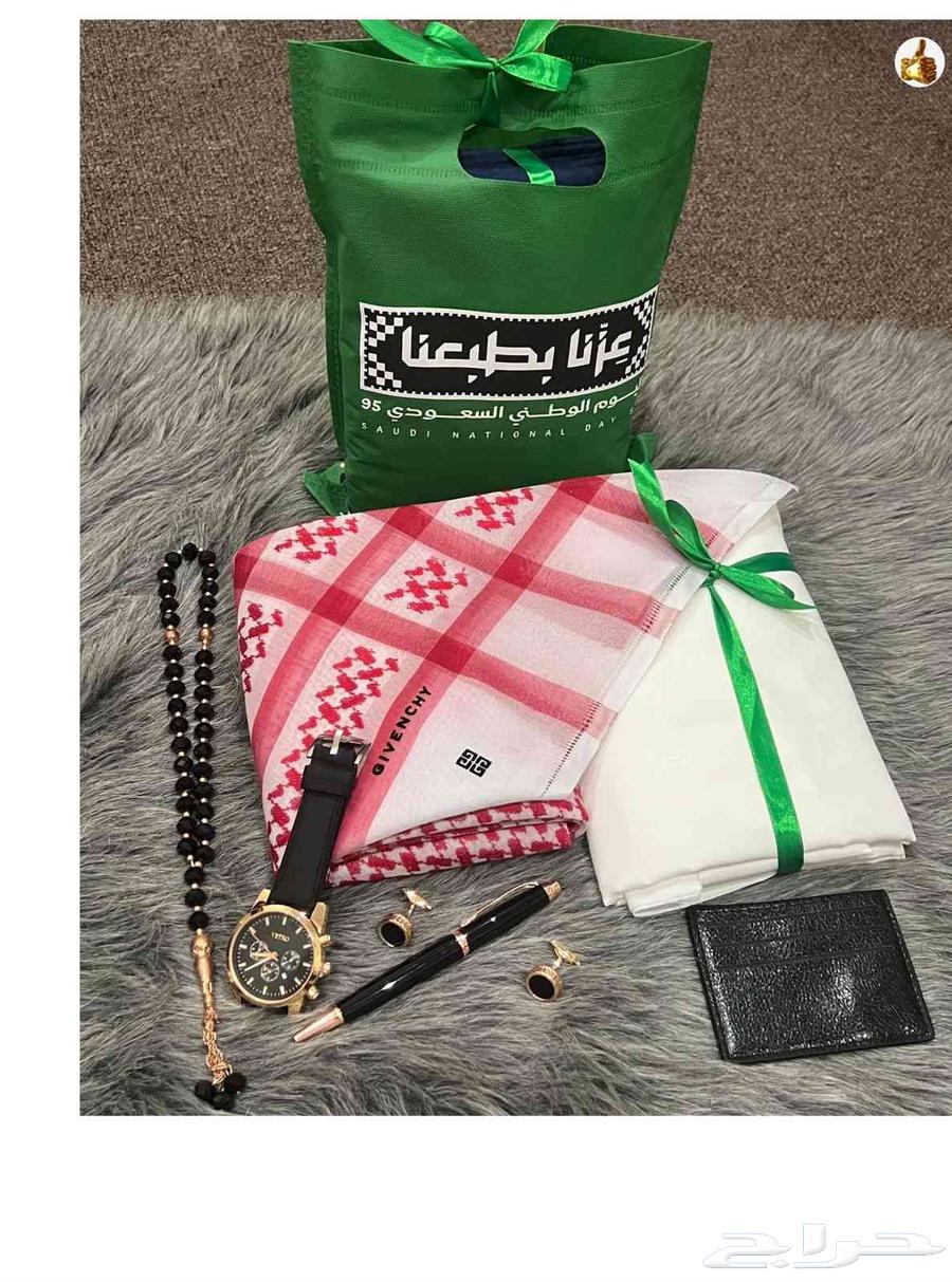 بكس رجالي انيييق وسعر مميز توصيل لكل مدن المملكه ليين البيت64577064473345110