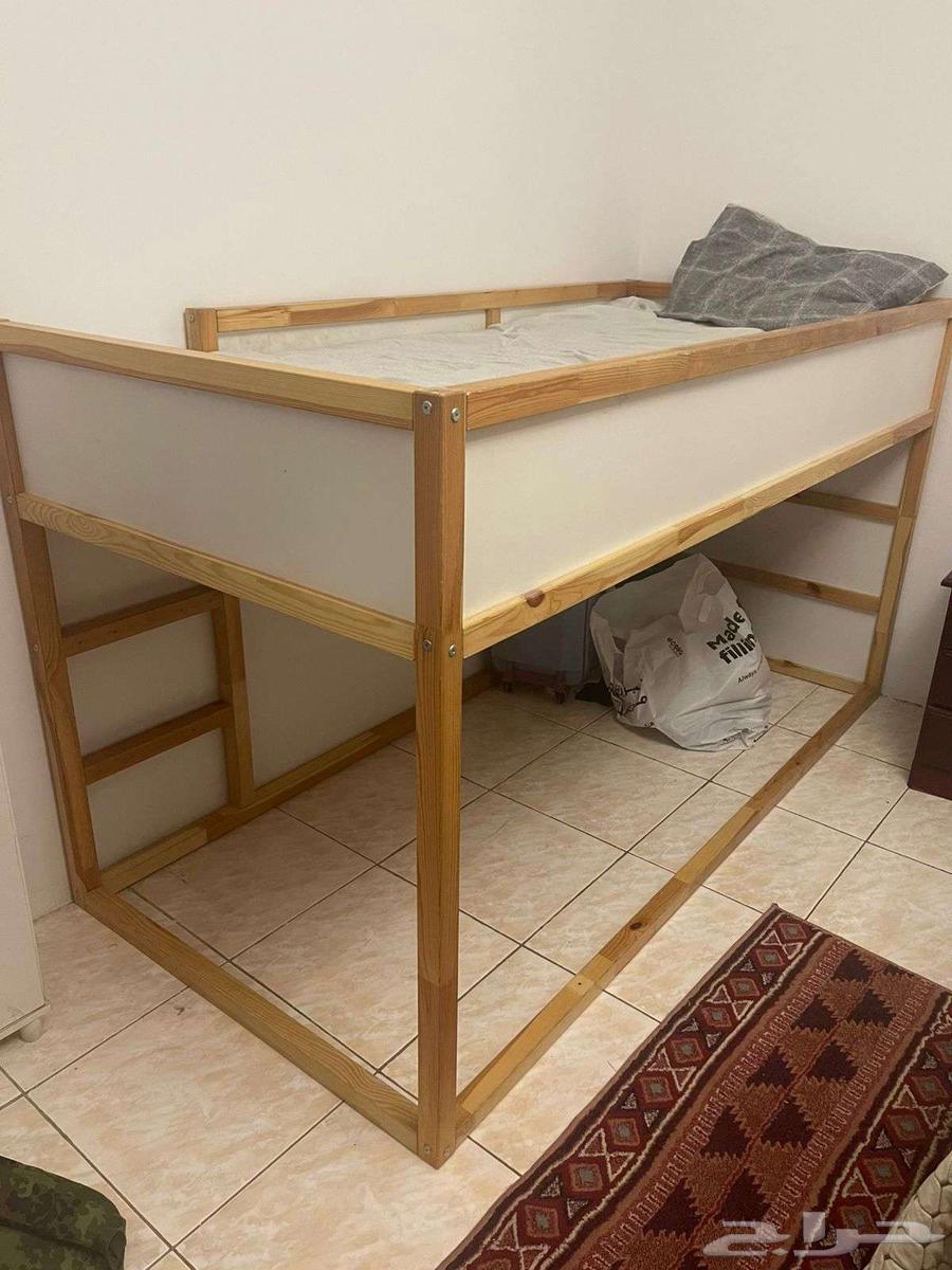 أثاث للبيع كله بحالة ممتازة64572130229121112