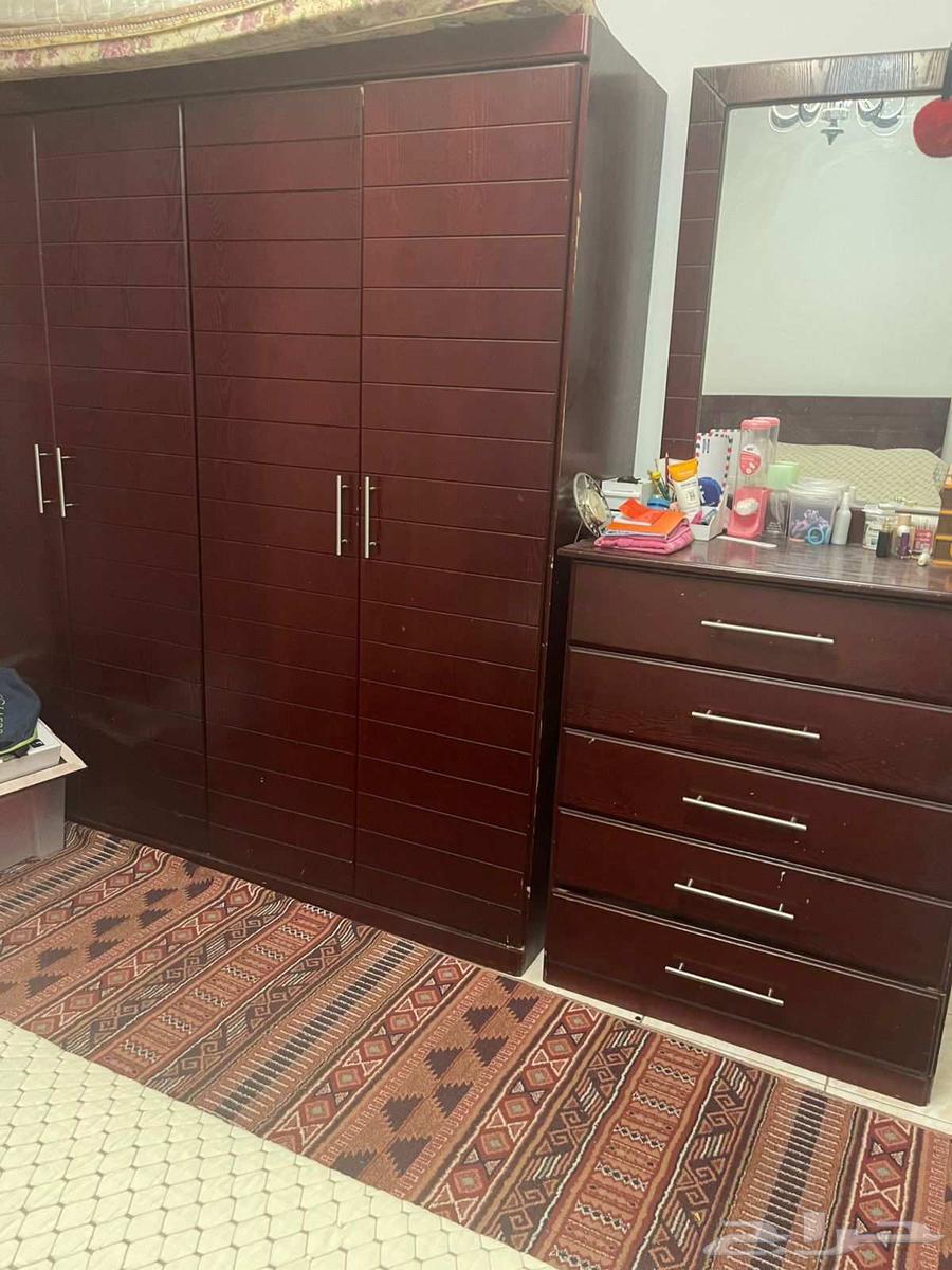 أثاث للبيع كله بحالة ممتازة64572130229121110