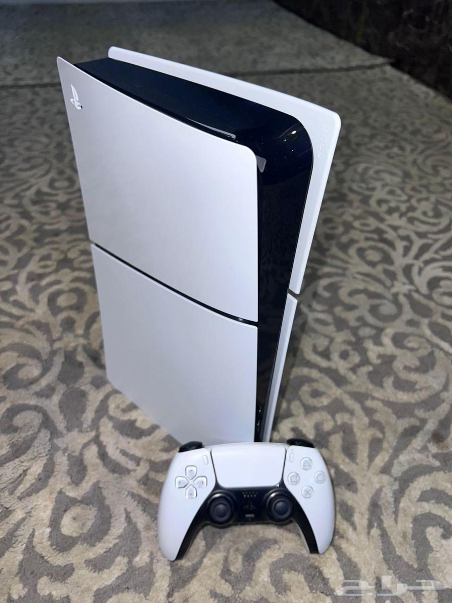 Two PS5 Digital Edition consoles, one new and one used64579406116738110