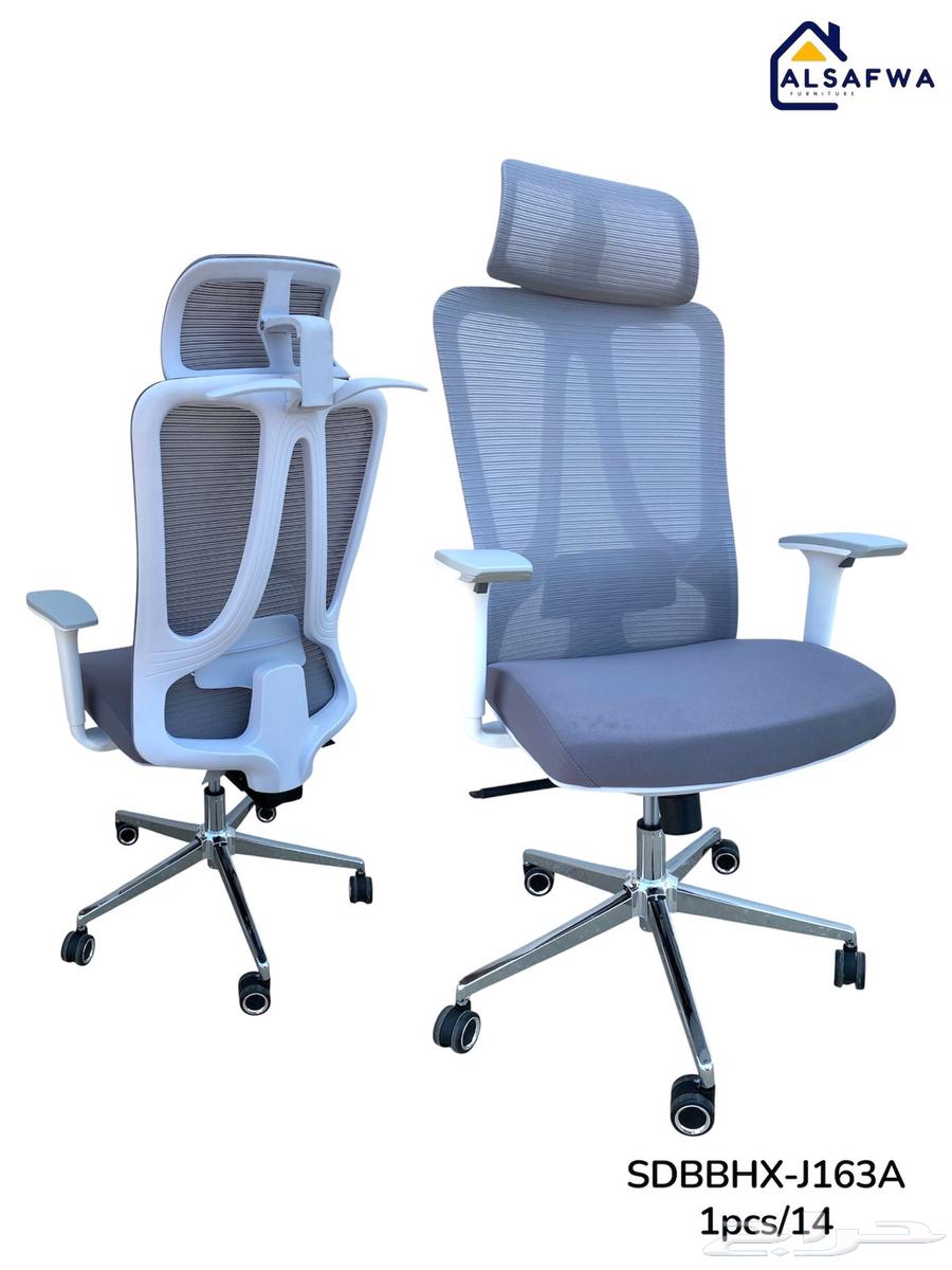 كرسي دوار مكتبي جودة عالي جميح اللون متوفر64572819788930110