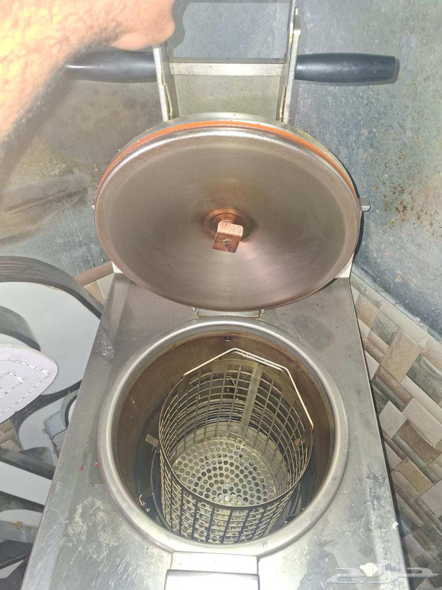 مكينه بروستد امريكي استعمال بسيط سنه الصنع 201564575671022466112