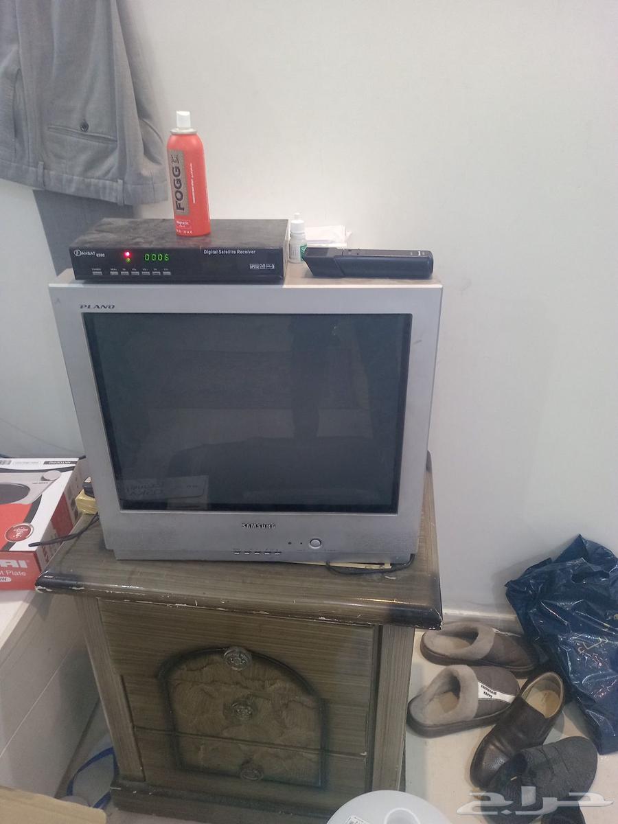 سرير - دولاب - غسالة - 2 طاولة ايكيا64573629449475114