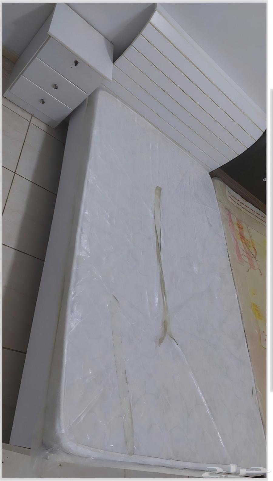 غرفة نوم شخص واحد64574971883522112