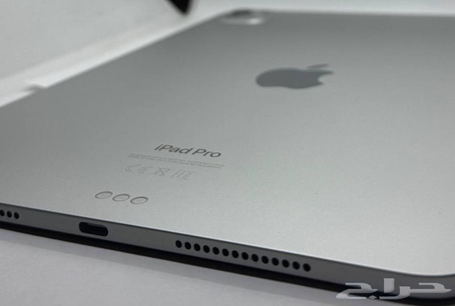 ايباد برو 202464579437815425114
